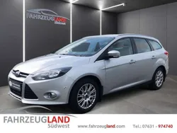 Silber Gebraucht 2011 Ford Focus Titanium Kombi | 7.490 € (Fairer Preis)