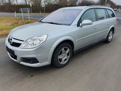 Silber Gebraucht 2007 Opel Vectra Edition+ Kombi | 2.350 € (Fairer Preis)