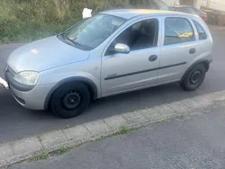 Silber Gebraucht 2001 Opel Corsa Comfort Limousine | 1.050 € (Fairer Preis)