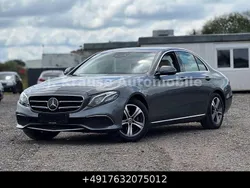Grau Gebraucht 2018 Mercedes E200 Limousine | 25.999 € (Guter Preis)