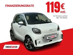 Silber Gebraucht 2024 Smart ForTwo Electric Drive Passion Kleinwagen | 22.089 €