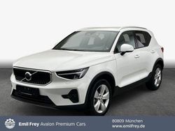 Crystal weißperleffekt Gebraucht 2024 Volvo XC40 Core SUV | 31.249 € (Superpreis)
