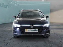 Schwarz Gebraucht 2023 VW Golf VIII Move Kombi | 27.050 € (Fairer Preis)
