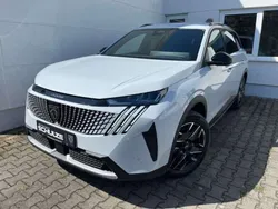 Okenit weiß metallic Gebraucht 2024 Peugeot 5008 Allure Van / Kleinbus | 40.500 € (Guter Preis)