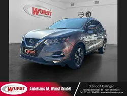Grau Gebraucht 2021 Nissan Qashqai Zama SUV | 21.989 € (Fairer Preis)