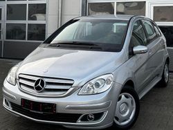 Silber Gebraucht 2006 Mercedes B170 Van / Kleinbus | 5.799 € (Fairer Preis)