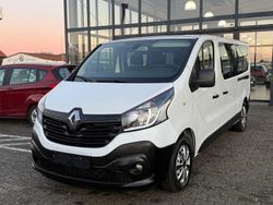 Weiß Gebraucht 2019 Renault Trafic Expression Van / Kleinbus | 22.880 € (Teuer)