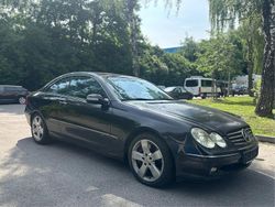Schwarz Gebraucht 2002 Mercedes CLK500 Coupé | 2.880 €