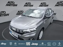 Grau Gebraucht 2025 Dacia Sandero Journey Kleinwagen | 18.599 € (Etwas zu teuer)