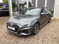 Grau Gebraucht 2024 Audi A3 S-Line Limousine | 35.950 € (Fairer Preis)