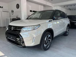 Savannah / black met. Neu 2025 Suzuki Vitara Comfort+ SUV | 26.900 € (Fairer Preis)