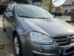Grau Gebraucht 2009 VW Golf VI Kombi | 2.000 € (Guter Preis)
