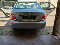 Silber Gebraucht 2011 Mercedes C180 Limousine | 9.900 € (Guter Preis)