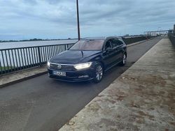 Schwarz Gebraucht 2016 VW Passat Highline Kombi | 19.000 € (Etwas zu teuer)