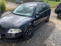 Schwarz Gebraucht 2002 VW Passat Kombi | 899 € (Guter Preis)