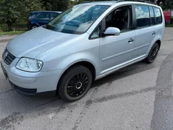 Silber Gebraucht 2006 VW Touran Van / Kleinbus | 4.600 € (Teuer)