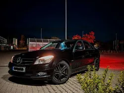 Schwarz Gebraucht 2007 Mercedes C280 Avantgarde Limousine | 7.500 € (Fairer Preis)