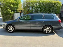 Grau Gebraucht 2010 VW Passat Comfortline Kombi | 2.900 € (Fairer Preis)