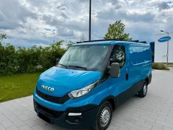 Blau Gebraucht 2015 Iveco Daily Van | 7.500 €