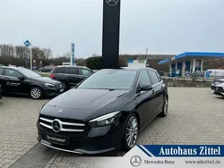 Nachtschwarz Gebraucht 2020 Mercedes B200 Progressive Van / Kleinbus | 27.500 € (Etwas zu teuer)