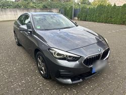Grau Gebraucht 2021 BMW 218 Advantage Coupé | 21.590 € (Etwas zu teuer)