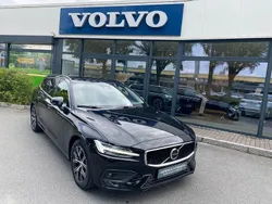 Schwarz Gebraucht 2023 Volvo V60 Core Kombi | 32.900 € (Fairer Preis)