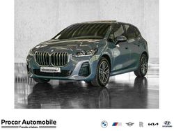 Grau Gebraucht 2025 BMW 225 M Sport Van / Kleinbus | 40.800 €