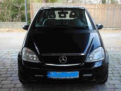 Schwarz Gebraucht 2001 Mercedes A140 Avantgarde Van / Kleinbus | 3.199 € (Teuer)