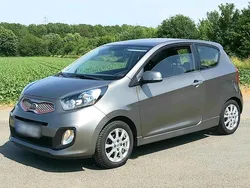 Grau Gebraucht 2012 Kia Picanto Kleinwagen | 2.750 €