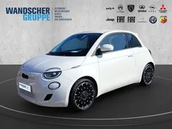 Weißschwarz Gebraucht 2021 Fiat 500e Icon Limousine | 17.990 € (Fairer Preis)