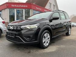 Perlmuttschwarz Gebraucht 2025 Dacia Jogger Essentiel Van / Kleinbus | 19.900 € (Guter Preis)