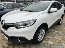Weiß Gebraucht 2018 Renault Kadjar Collection SUV | 14.990 € (Fairer Preis)