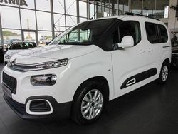 Weiß Gebraucht 2019 Citroën Berlingo Shine Van / Kleinbus | 16.999 € (Etwas zu teuer)