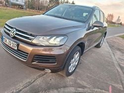 Braun Gebraucht 2014 VW Touareg SUV | 12.900 € (Guter Preis)