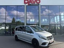Silber Gebraucht 2022 Mercedes V300 AMG line Van / Kleinbus | 59.991 € (Superpreis)