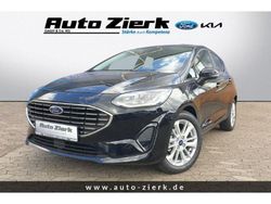 Obsidianschwarz metallic Gebraucht 2024 Ford Fiesta Titanium Kleinwagen | 20.990 € (Fairer Preis)