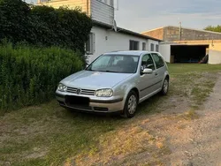 Silber Gebraucht 2000 VW Golf IV Kleinwagen | 1.950 € (Teuer)