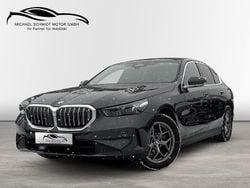 Sophistograu brillanteffekt Gebraucht 2025 BMW 520 Comfort Edition Limousine | 44.900 € (Guter Preis)