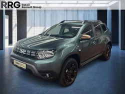Grau Gebraucht 2024 Dacia Duster Extreme SUV | 24.780 € (Fairer Preis)