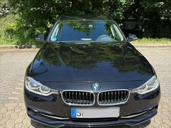 Schwarz Gebraucht 2018 BMW 320 Sport Line Kombi | 23.490 € (Teuer)