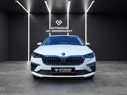 Weiss Gebraucht 2024 Skoda Scala Drive Kleinwagen | 22.890 € (Teuer)