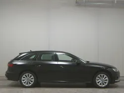 Schwarz Gebraucht 2020 Audi A4 S-Line Kombi | 23.380 € (Superpreis)