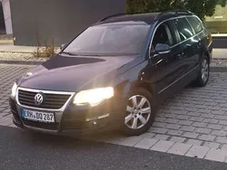 Blau Gebraucht 2008 VW Passat Individual Kombi | 3.200 € (Fairer Preis)