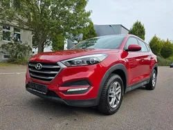 Rot Gebraucht 2017 Hyundai Tucson Classic SUV | 8.900 € (Superpreis)