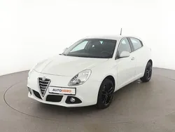 Weiß Gebraucht 2015 Alfa Romeo Giulietta Turismo Kleinwagen | 11.780 € (Fairer Preis)