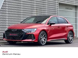 Orange Gebraucht 2025 Audi RS3 Sportback Sport Kleinwagen | 75.445 €