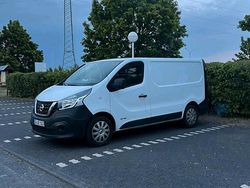Weiß Gebraucht 2018 Nissan NV300 Van | 10.000 €