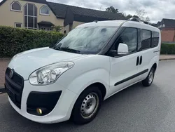 Weiß Gebraucht 2014 Fiat Doblò Van / Kleinbus | 5.950 € (Fairer Preis)