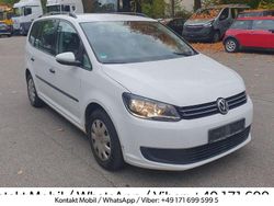 Weiß Gebraucht 2012 VW Touran Trendline Van / Kleinbus | 4.650 € (Guter Preis)