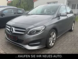 Grau Gebraucht 2016 Mercedes B180 Van / Kleinbus | 15.700 € (Fairer Preis)
